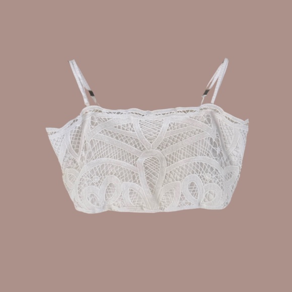 American Eagle | Large | White Lace Crop Top - Picture 1 of 6